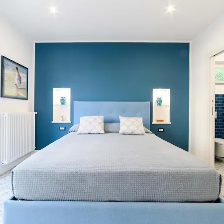 Estate4home - The Attic Apartman Sorrento