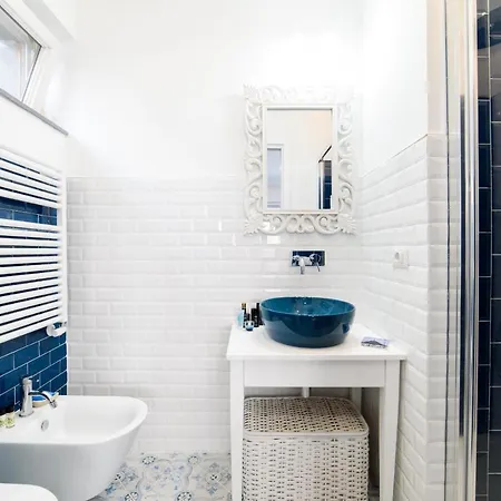 Estate4home - The Attic Sorrento